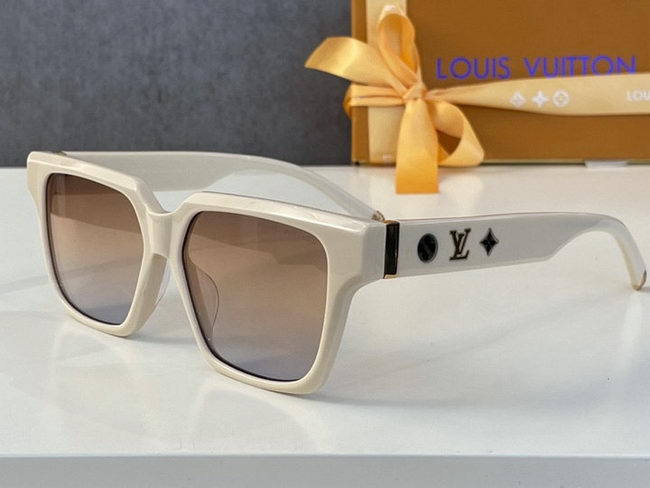 Louis Vuitton Sunglasses AAA+ ID:20220317-850